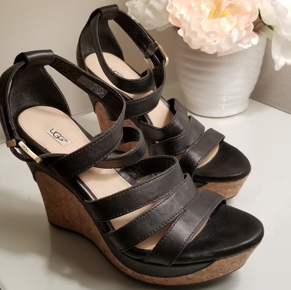 pointed toe mule flats